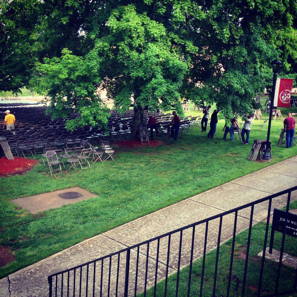 FerrumCollege's tweet photo. The chairs are being arranged for Saturday's 99th Commencement! #fcgrads #ferrum15 #FerrumPhotos #MyFerrum http://t.co/AlaPxuwSqB