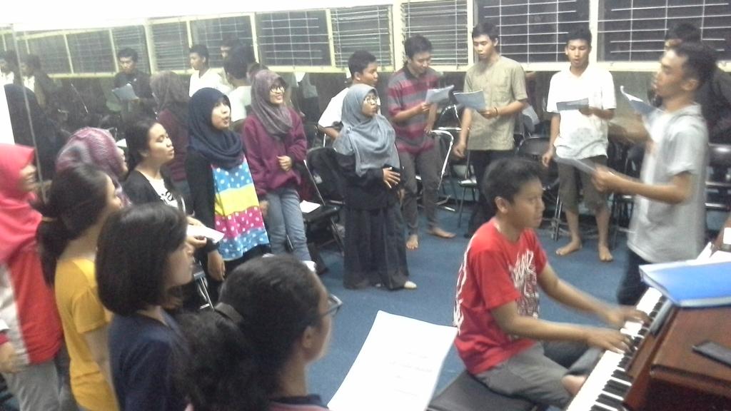 H-6 proses latihan <a href="/VioletVokal/">violet vokal</a> #OpeningConcert2015