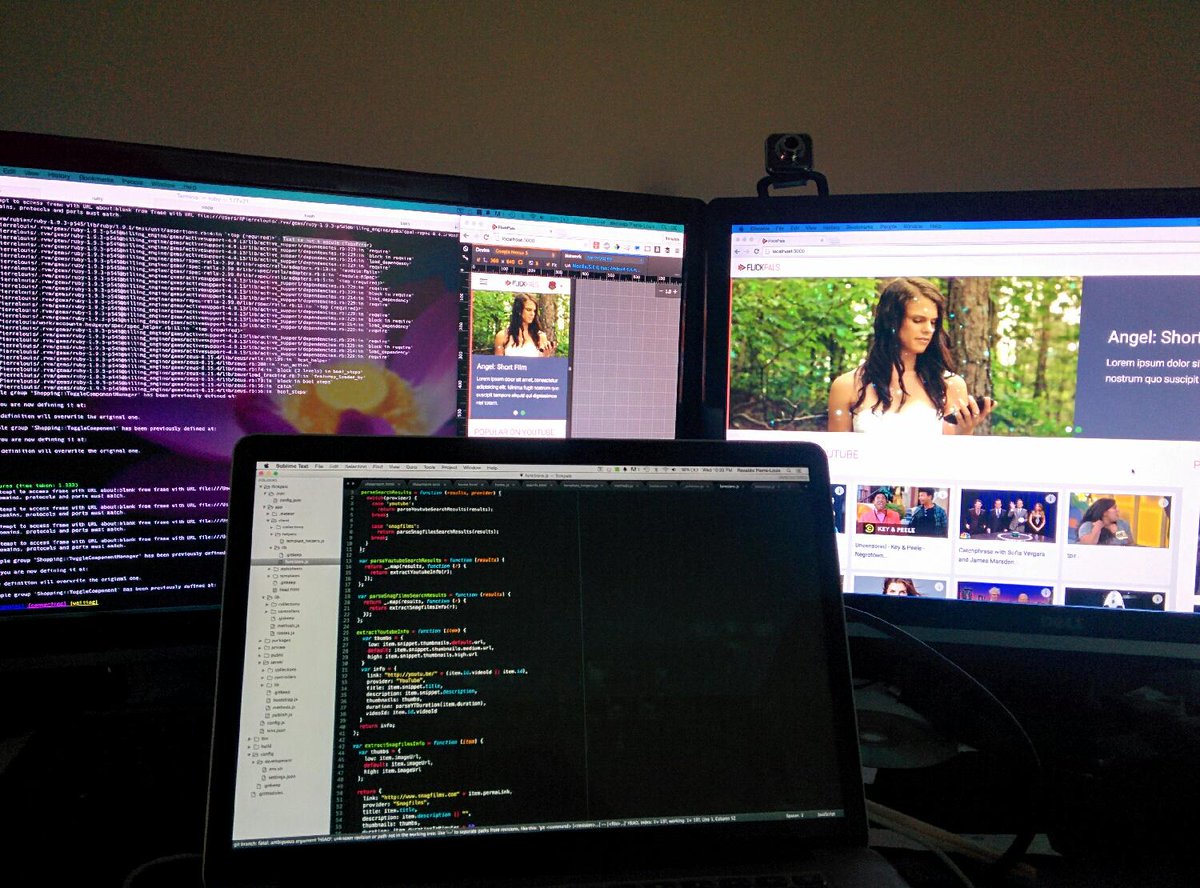 FlickPals's tweet photo. What if we had one more screen... yes or no? #coding #programming #webdev #webdesign http://t.co/J0YidMfA5L