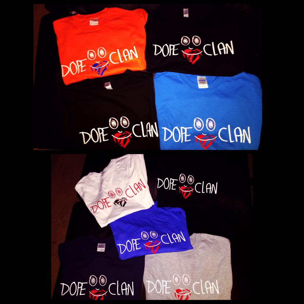 _DopeClanDT's tweet photo. Get You Some Gear For The Summer 20$ Each Hmu If You Want One Support The Movement ⬛ Dont Sleep On It🙏🏾🔥 #RETWEEET http://t.co/6iTHqAqCpp