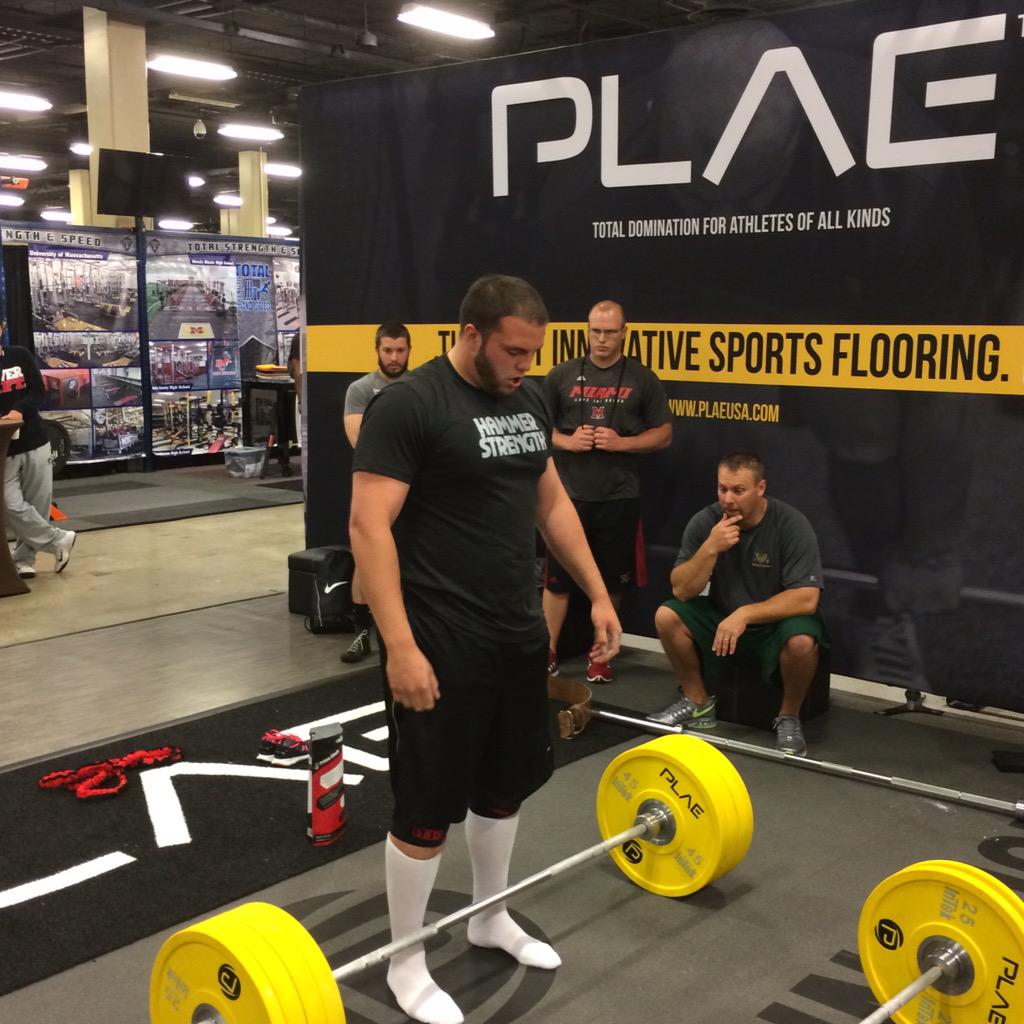 Jet Thompson (@jetthompson2) on Twitter photo Zach Houghton from Moravian College. Leader in the clubhouse, 365 for 40.@PLAEusa <a href="/MC_Strength/">Moravian Strength</a> #CSCCa #PLAEHard Zach Houghton from Moravian College. Leader in the clubhouse, 365 for 40.@PLAEusa <a href="/MC_Strength/">Moravian Strength</a> #CSCCa #PLAEHard