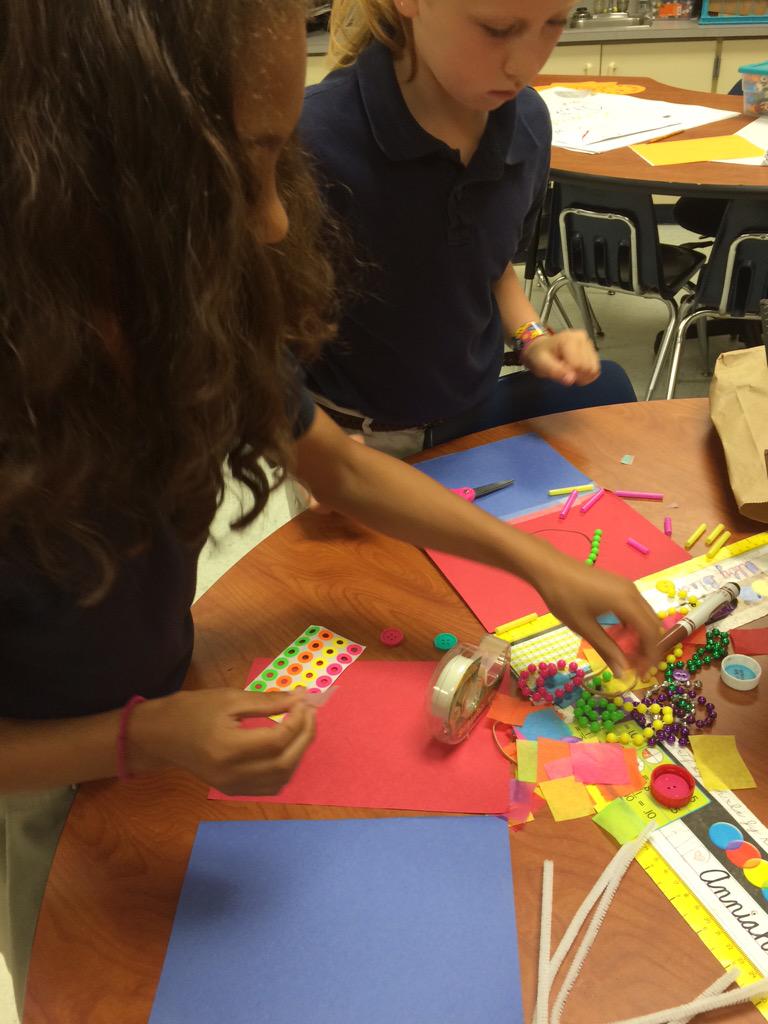 Mrs_Unroe's tweet photo. We're SILENTLY creating the Pulgar #talents #communicationwithoutwords #thirdgraderocks @TalentsLady http://t.co/pcSWT0PKTp