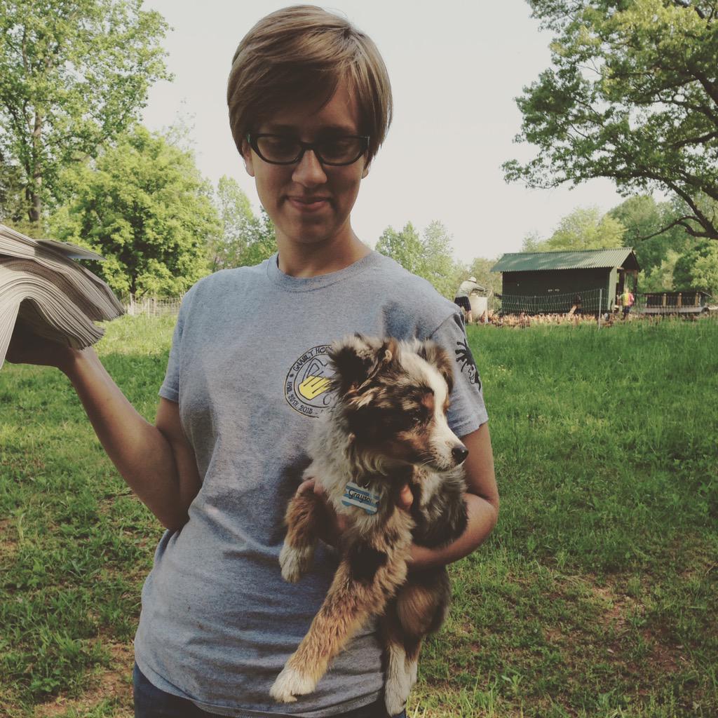 justmaggimac's tweet photo. Cutest Buy Fresh Buy Local guide delivery yet! Thanks @Saddleridgefarm for the puppy kisses @jessmpalm @VaAgriculture http://t.co/O8Wz4s6v0R