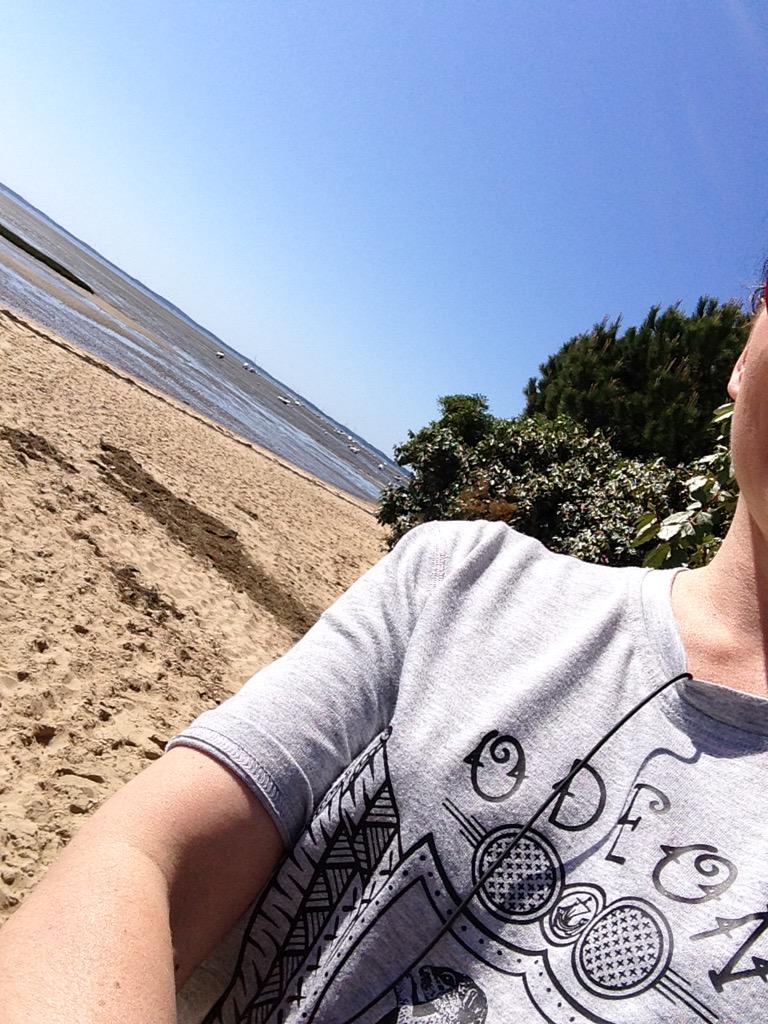 AnneChueco's tweet image. Grand soleil et brise marine pour la #boostenergyleague #boostodeon ☀️☀️☀️