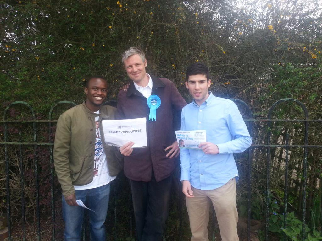 UKPatchwork's tweet photo. #Patchworkers campaigning with @ZacGoldsmith @RPNKTories @Conservatives #GetInvolved2015 #SchoolRun @yoobie85 http://t.co/PQ35GxJULZ