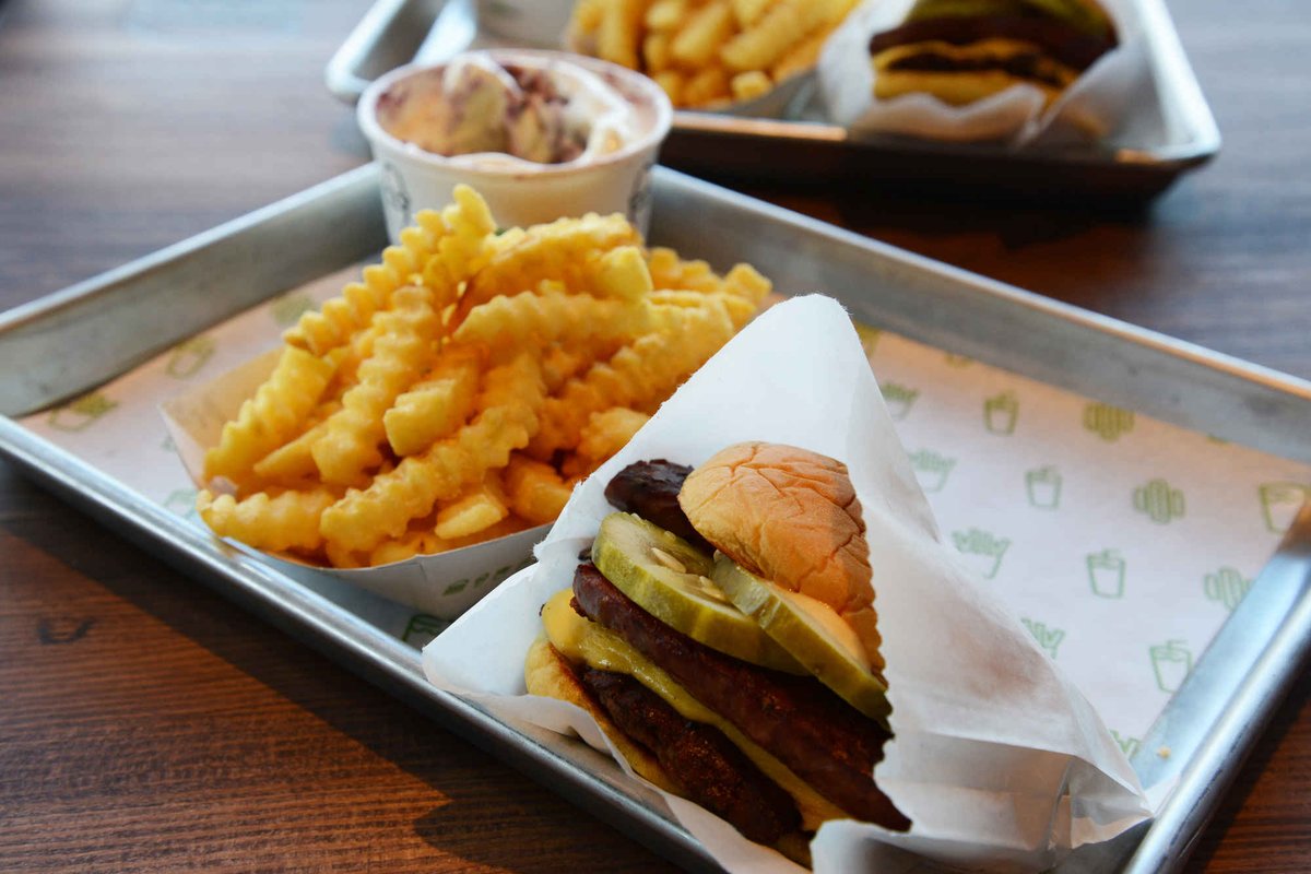 We Taste-Tested the Austin-Inspired Eats at <a href="/shakeshack/">SHAKE SHACK</a>: thrillist.com/eat/austin/sha…