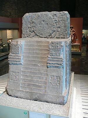 Cuauhtemoc_1521's tweet photo. Una de las pocas representaciones del águila parada sobre un nopal de origen mexica, el origen del escudo nacional http://t.co/Dv8LvVwj82