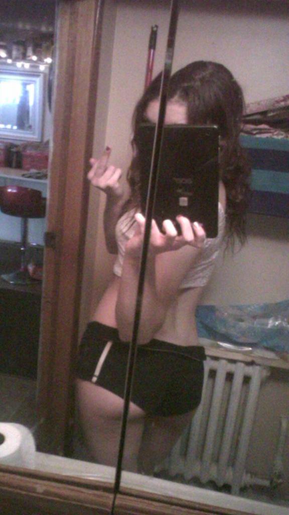 rayleen732's tweet photo. #naughtysluts #BOOBS #ass #bikini #cumtribute #CockEater #EatMe http://t.co/bUK9LNMW3K