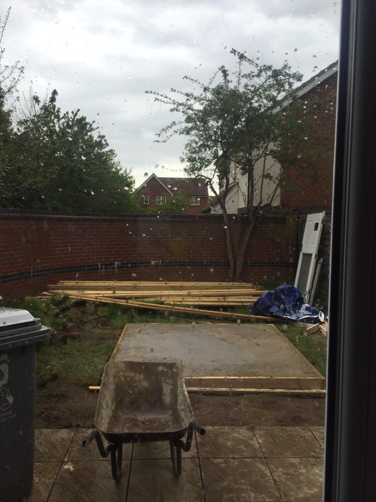 Robncfc88's tweet image. Rain is not what I needed 😳 . #concreteproblems
