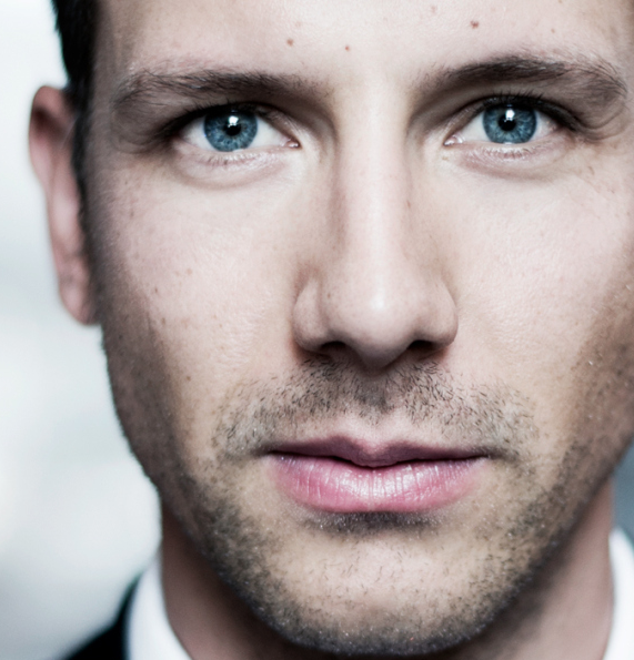 Yfm's tweet photo. #TheRawRush : On #ShowTime #Thobi speaks to @jon_boyntonlee Who's been nominated for the YOU spectacular awards http://t.co/siepcrtrQ3