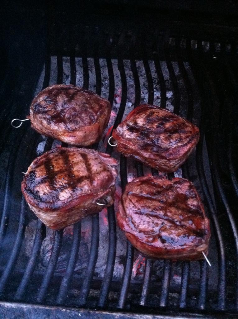 waltonagseed's tweet image. @GoddessofGrain @CBKimbrell lunch time yet?    Iowa is #1egg producer. impact could be big due to concentration