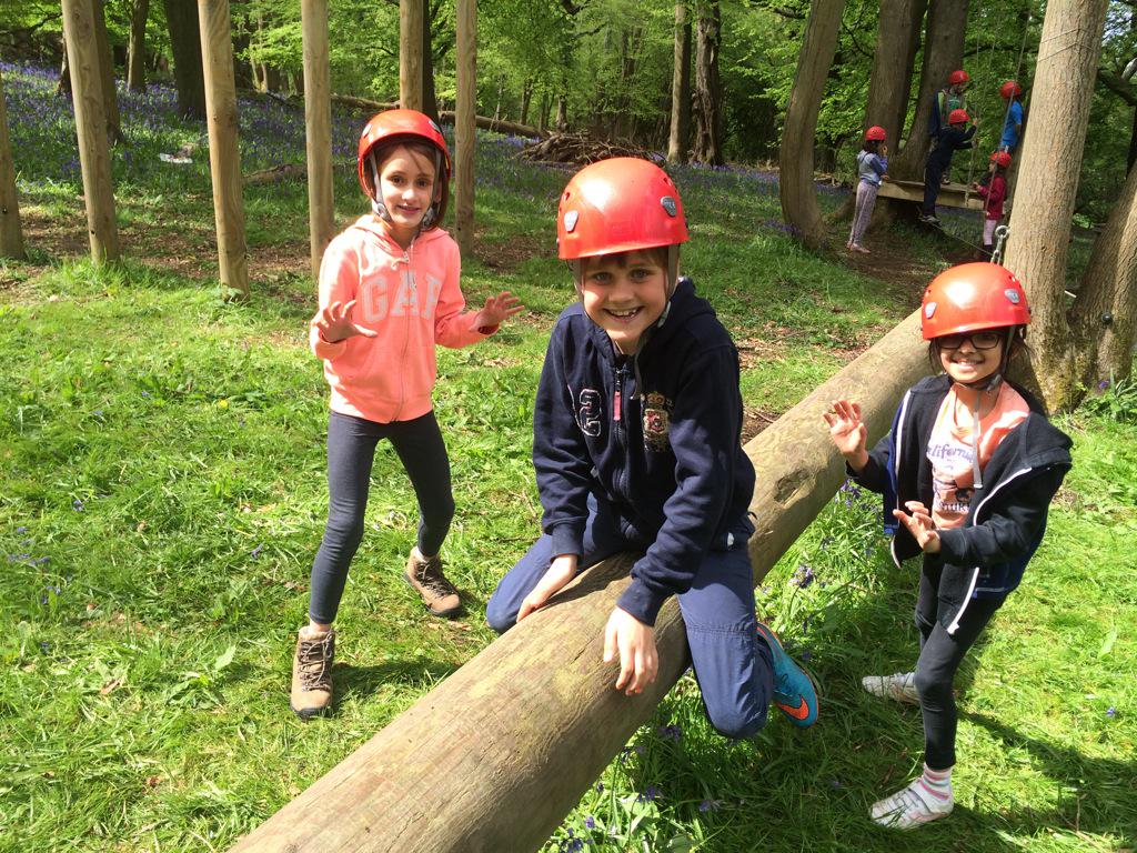 yr4res15's tweet photo. Low ropes in action! #cirquedesoleileatyourheartout http://t.co/fStnalgj12