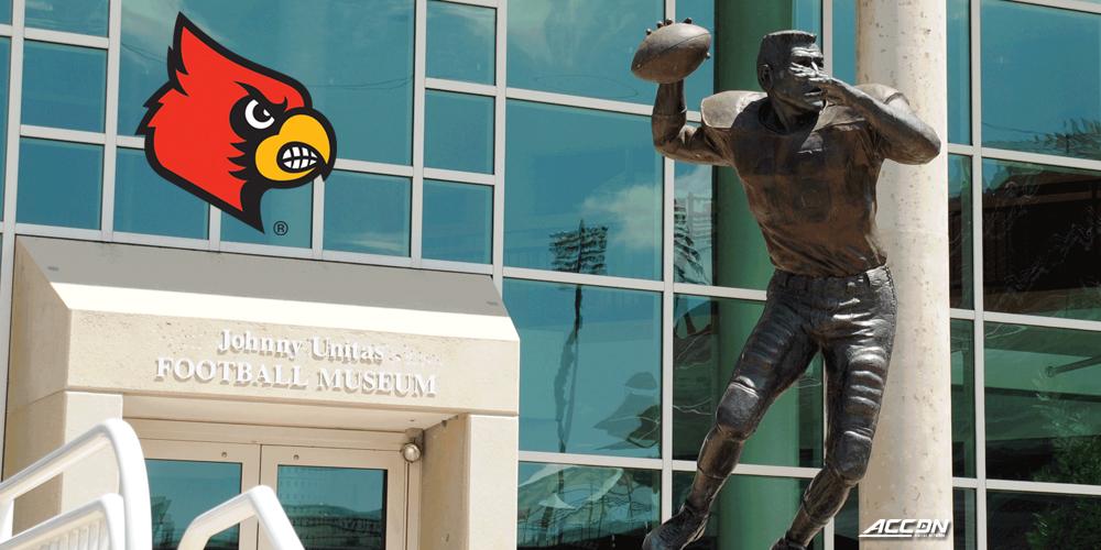 Happy Birthday to one of the all-time greats, Johnny Unitas.

The former QB would\ve been 82 today. 