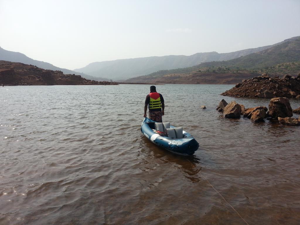 icampresort's tweet photo. #BeatTheHeat this Summer at our campsite in Wai 
#Trekking #Kayaking #Camping #Mumbai #Pune Bookings: 9930056920 http://t.co/o6ie10Fikg