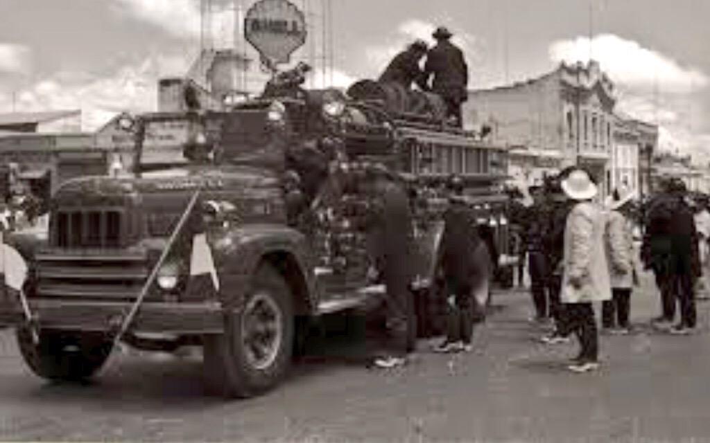 Bomberos Voluntarios on Twitter: "La primer motobomba en Guatemala ...