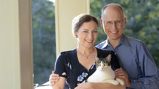 TXAMFoundation's tweet photo. Aggie couple establishes largest estate gift in @TAMUChemistry history. #GivingIsGoodBull http://t.co/n1yLMaH0Cw http://t.co/gzYHPI34mt