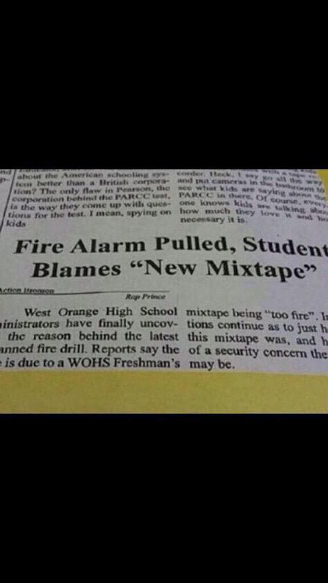 FunnyPicsDepot's tweet photo. "Shit was too fire fam"😂🔥 http://t.co/J60MIu7oc7