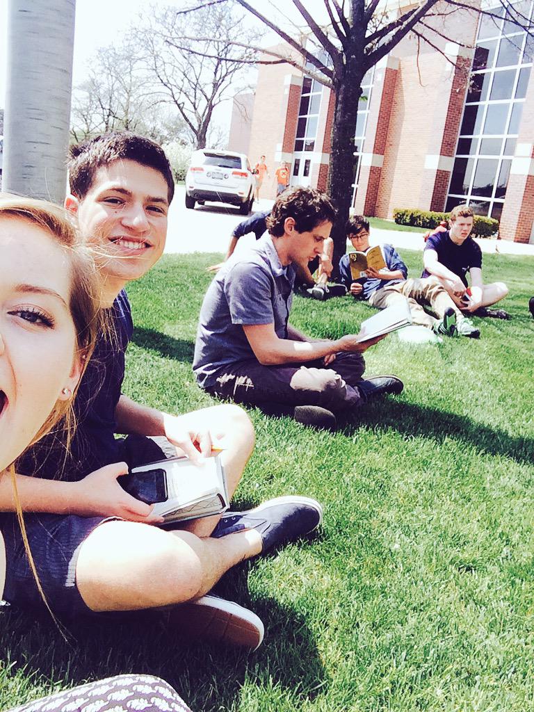 carleymah's tweet image. Class outside #classjoy