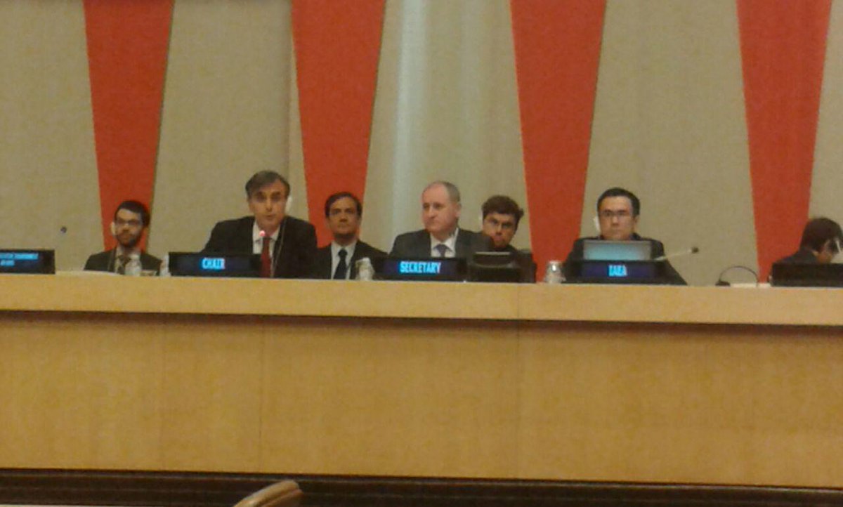 SpainUN's tweet photo. #España preside Comité Subsidiario 2 “cuestiones regionales, Oriente Medio y aplicación Resolución de 1995” #TNP2015 http://t.co/dLYaieeplK