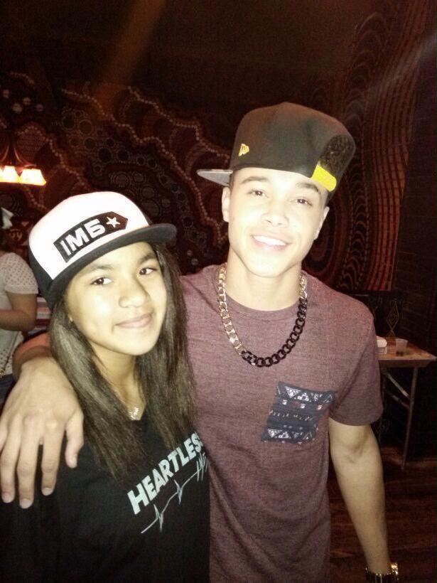 5ermania's tweet photo. Heyy today is Lena's ( @5ertopia ) birthday!! Can you wish her a happy birthday!? PLEASE!!!!🙏🏻🙏🏻 @IM5band http://t.co/KexzWS7ls6