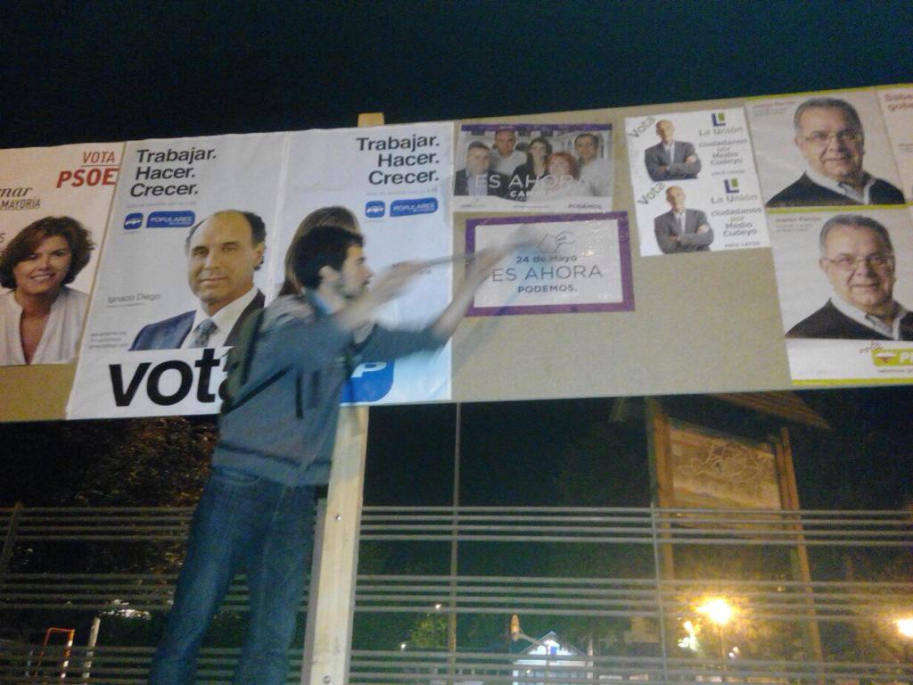 PodemosMarRib's tweet photo. Equipo de acción participativa de Trasmiera @Podemos_CANT #HaciaEl24M http://t.co/kbrgeEmqdJ