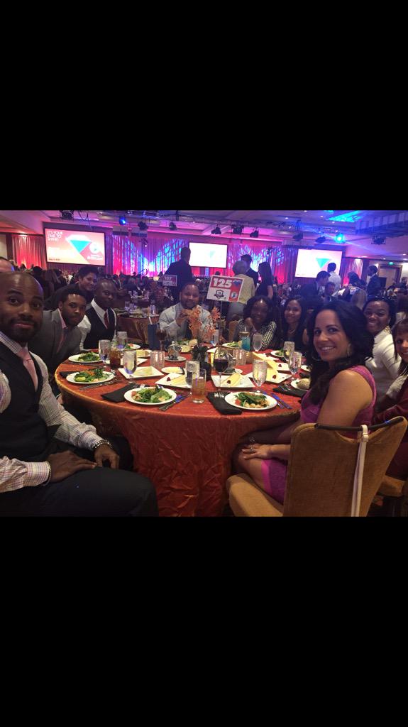 twinboy's tweet photo. Enjoying dinner with the gang representing the best company in the world #AILIndiana at the #BPWIN15 #NiceTimes http://t.co/lgoGpYpgNe