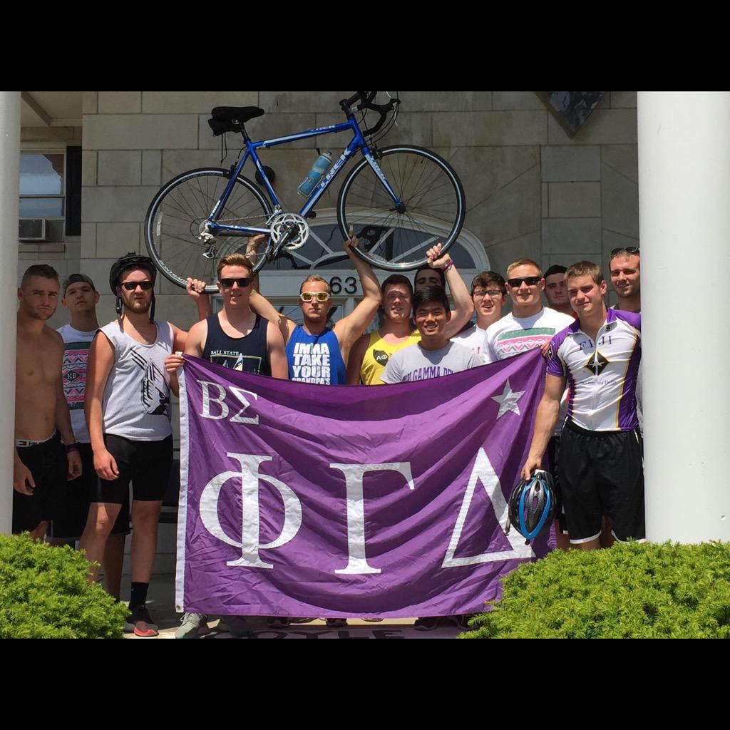 BallStateFIJI's tweet photo. Our #RATPV philanthropy has concluded! We traveled 727 miles in a four day span. See you on the road next year! http://t.co/hGMnugSMFW