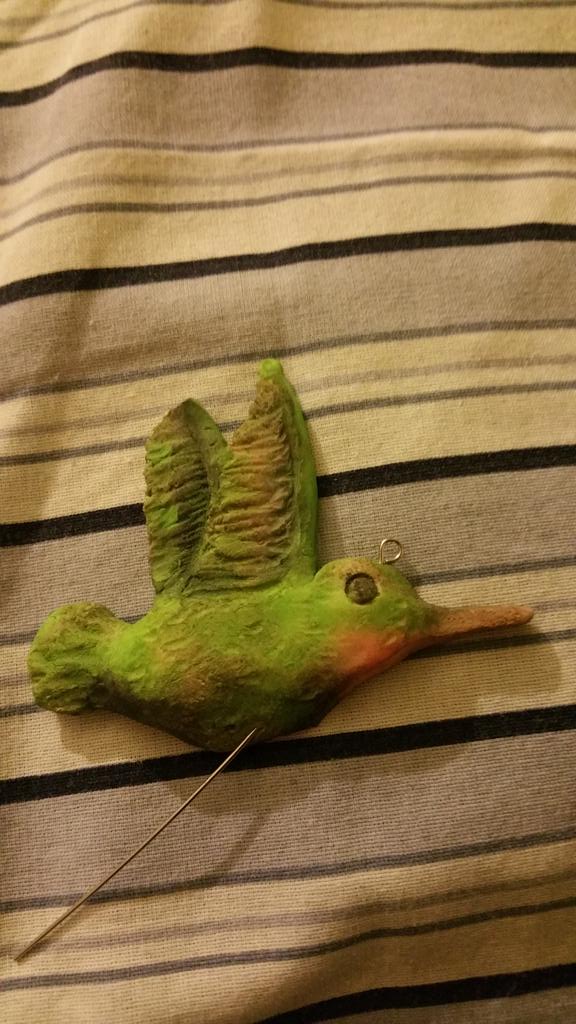 SnowAppleForest's tweet photo. Newest sculpture. 
http://t.co/pZEPlpRHma http://t.co/frdKNZn7hL