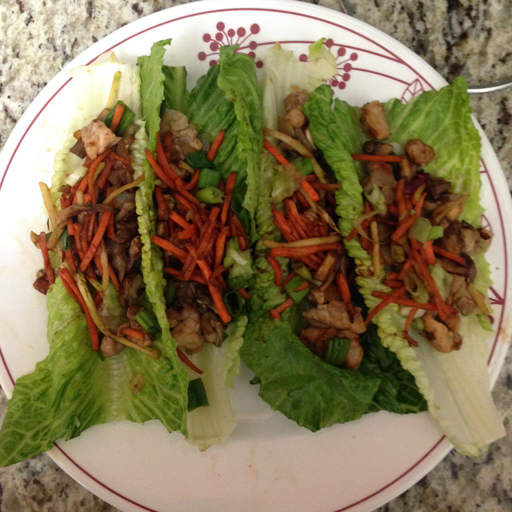 juclems's tweet photo. @laulzdykstra @MUSC251 @g33wh1z    I present other food!! (wrapped in salad) http://t.co/BDVlO3quzw