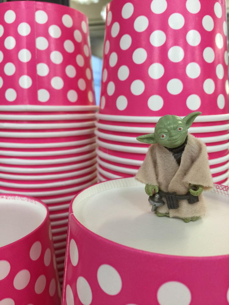 thelongmeander's tweet photo. HELP! Lost yoda. If found at the froyo place in Illinois Center, PLEASE let me know! #HOWLive #hdlmoments @howbrand http://t.co/LjZh0eVmmC
