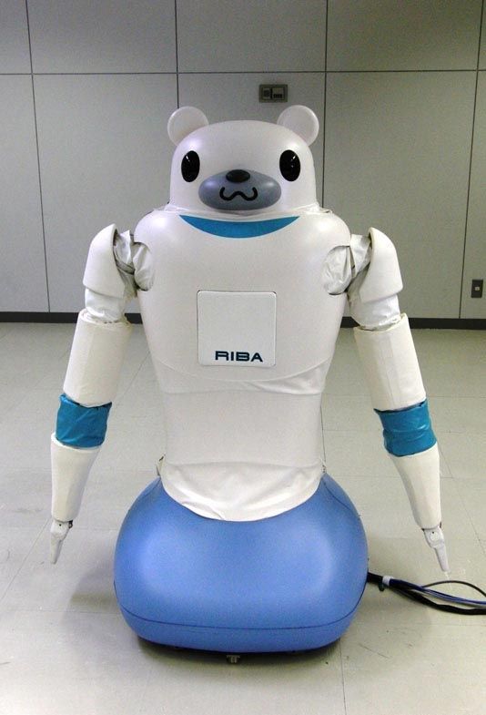 Включи робот мишка. Робот Robear. Японский робот Robear. Robear робот-медведь. Робот сиделка Robear.