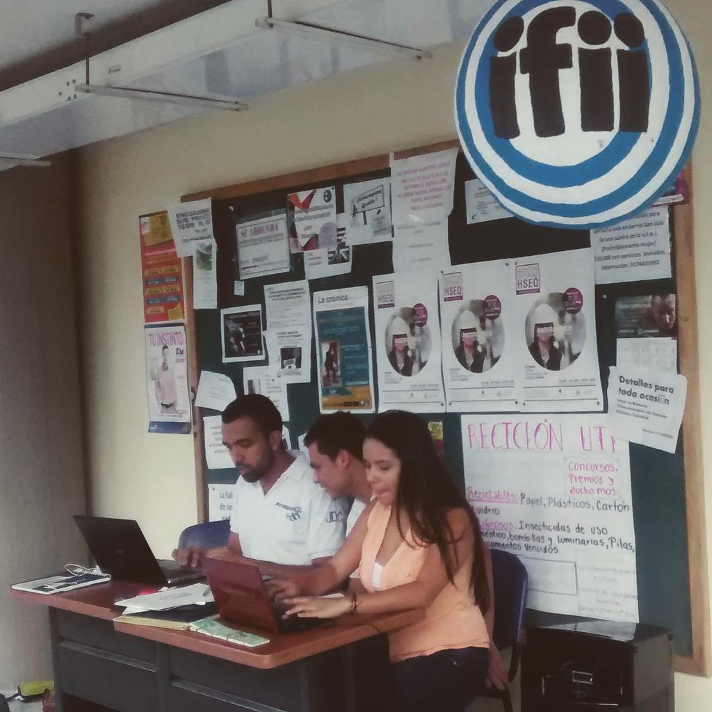 IFII_UTP's tweet photo. ¡Te esperamos en el stand con toda la información y boletería para la #IFII2015! http://t.co/Be2lXzTHVK