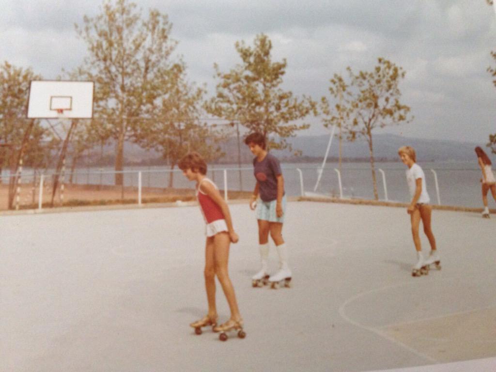 giulia_berti's tweet photo. #mama #60's http://t.co/47aiKBe61Y