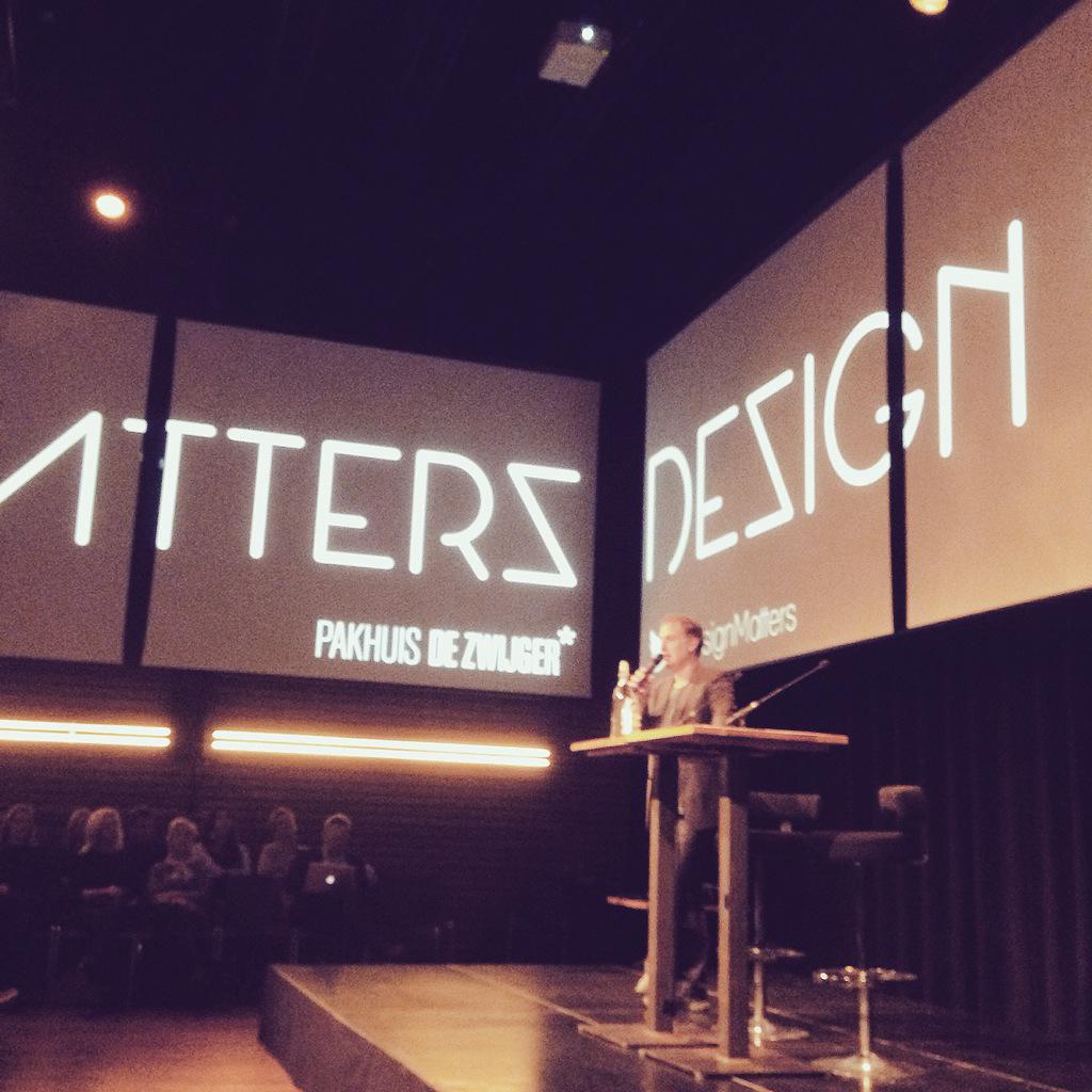 vankeulenac's tweet photo. #designmatters #pakhuisdezwijger @De_Zwijger #MilanDesignWeek2015 #salonedelmobile #mdw15 looking back @crowdyhouse http://t.co/Xhg7GhXs5M