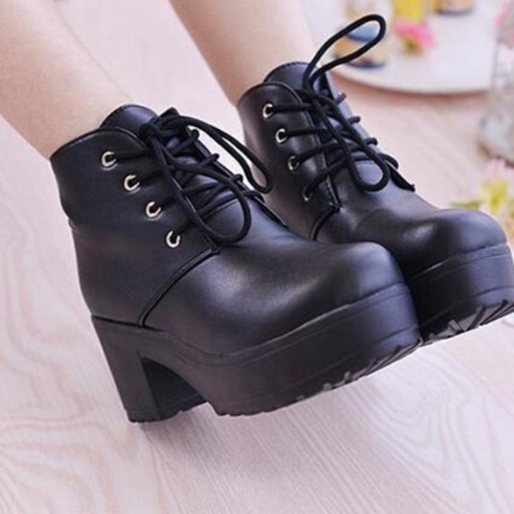 tinkerbellmgc's tweet photo. my babies have been shipped 😍 http://t.co/kk6CWDVRi3