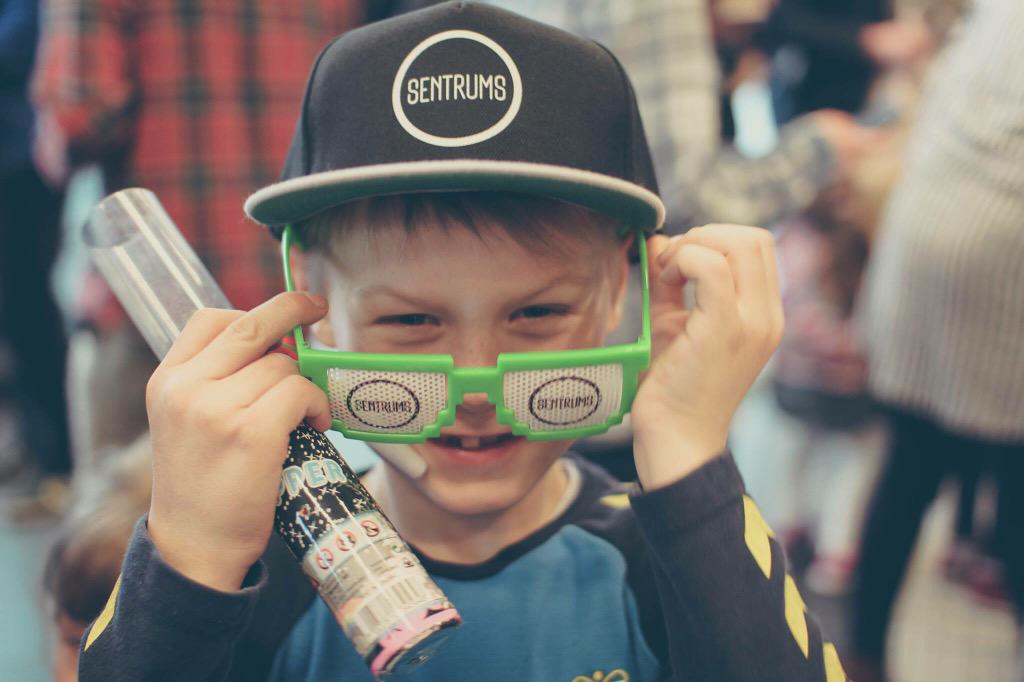 sentrums's tweet photo. På http://t.co/sr1NvMWXDt finner du churchmerch for deg som er stolt hipster!

#Getyourmerchtochurch
#sentrums http://t.co/8OW1WzY7gT