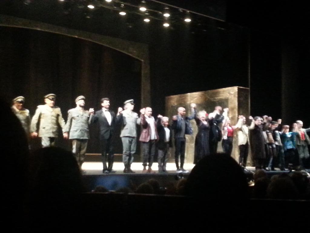 silva_alessia's tweet photo. #meraviglia #teatropiccolo #carmen @Falcone_News @2CRI1415 http://t.co/nbYMAqHk3Z
