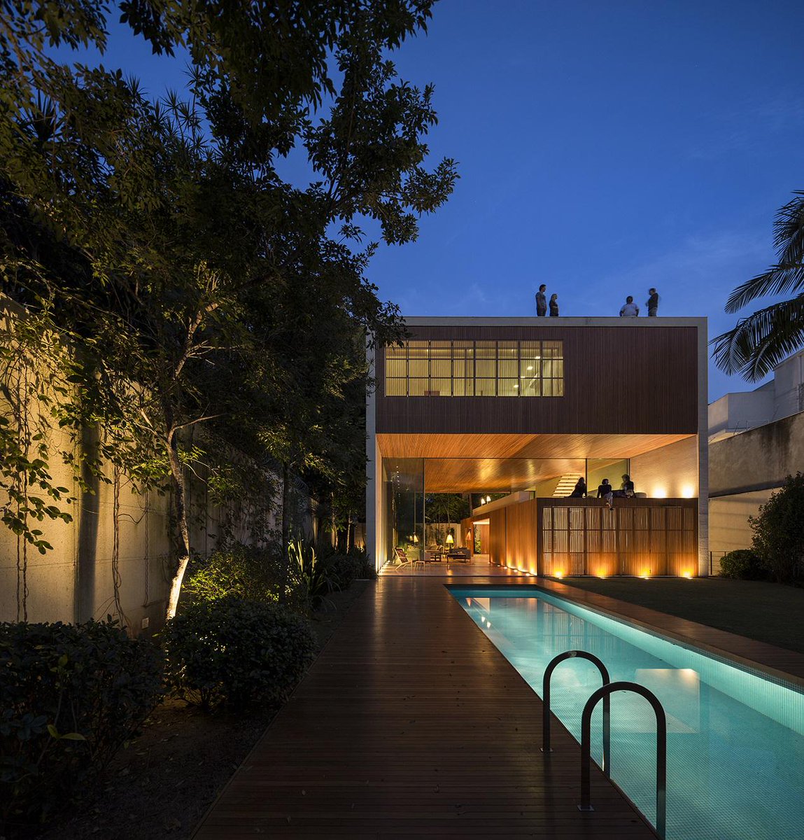 Catalogo_ARQ's tweet photo. Casa Tetris (Brasil) Studio mk27
+ Imágenes en: http://t.co/lILWwOo0vr http://t.co/s5irW2LMYl