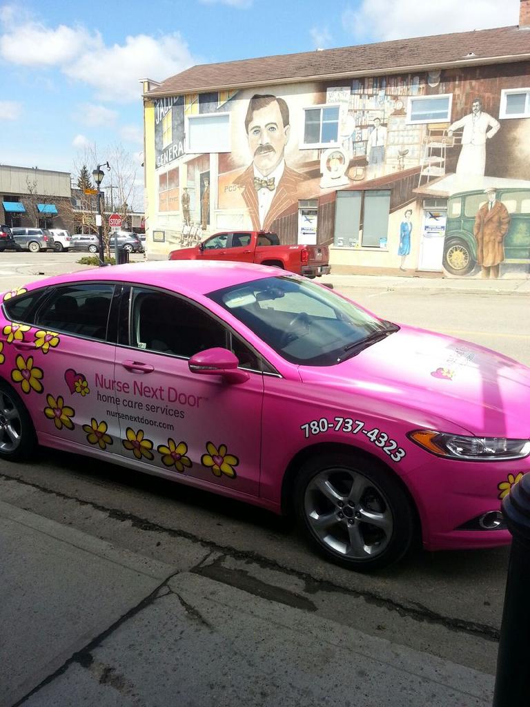 NurseNextDoorSW's tweet photo. Beautiful day in @TownStonyPlain . Did you see us there today? http://t.co/V2I0z291Vq