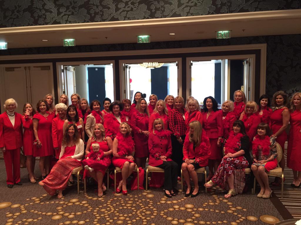SCASEYWHITE's tweet photo. Circle of Red. Inspire women to take charge of their heart health #SvGoRed @GoRedForWomen #WeAreHeart http://t.co/rEZW9nnLt7