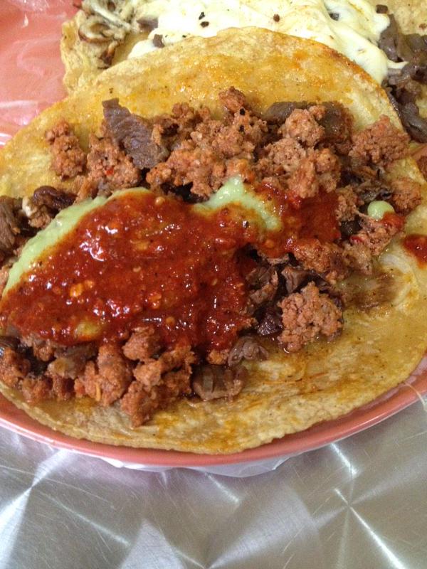 Ceci LaCecina (@cecilacecina) on Twitter photo Desde Yecapixtla hasta la Narvarte, los mejores tacos campechanos de la ciudad! O no #CeciFans? <a href="/c0mensales/">comensales</a> Desde Yecapixtla hasta la Narvarte, los mejores tacos campechanos de la ciudad! O no #CeciFans? <a href="/c0mensales/">comensales</a>