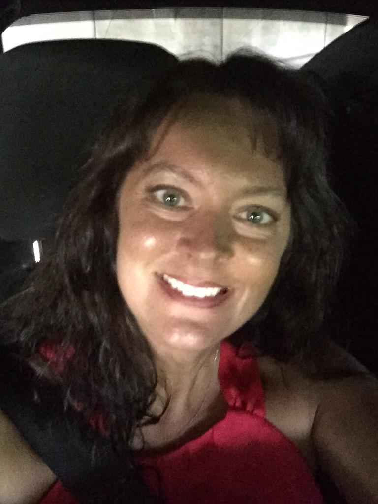 tabbyteacher's tweet photo. First selfie as an alumni #UGACOE2015 #imdone http://t.co/zBHjSoDrV8