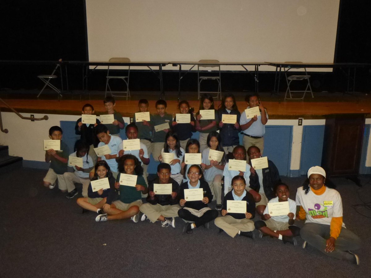 MindTreasures's tweet photo. Congrats to students that completed Financial Literacy programs at O'Farrell Elementary School http://t.co/tzKrmz6hsU