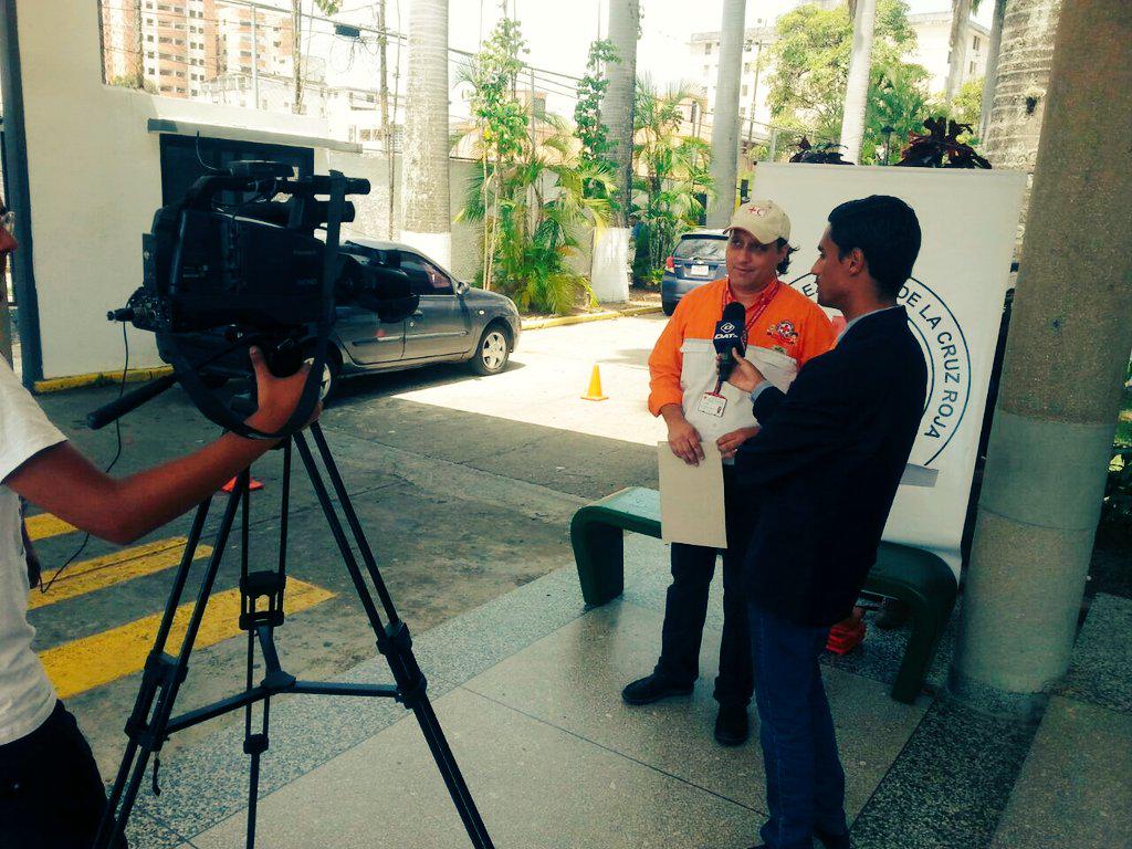 csvcruzroja's tweet photo. Apoyo por parte de DatTv en la  Semana de la Seguridad Vial #SalvemosANuestrosNiños2015 #SaveKidsLives2015 http://t.co/AwbND5CoqA