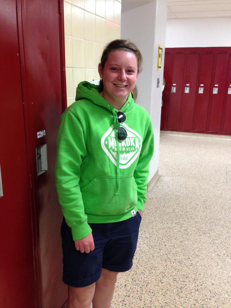 Last group of green found for the day! #supportmentalhealth #mentalhealthweek #weargreen #halhighproud