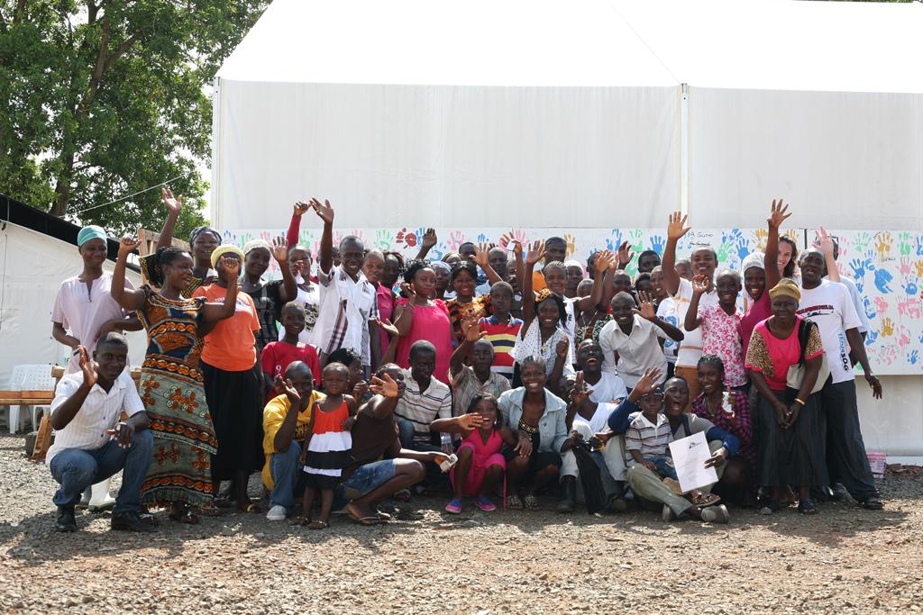MSF_Espana's tweet photo. Si todo va bien y no se producen nuevos casos, este sábado 9 de mayo #Liberia estará, oficialmente, libre del #Ébola http://t.co/PcFZapCf5y