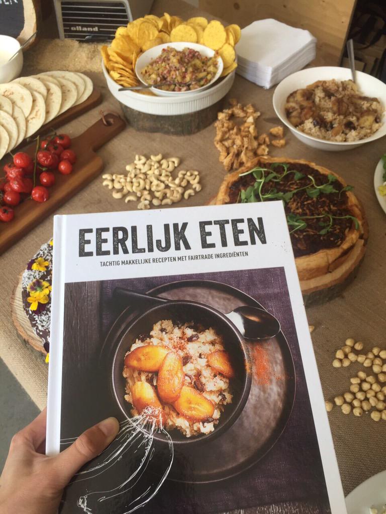 samuellevie's tweet photo. Nieuw @FairtradeNL boek waarvoor ik een aantal recepten schreef! Vanaf deze week in de winkels. http://t.co/uGTqYRLCOq