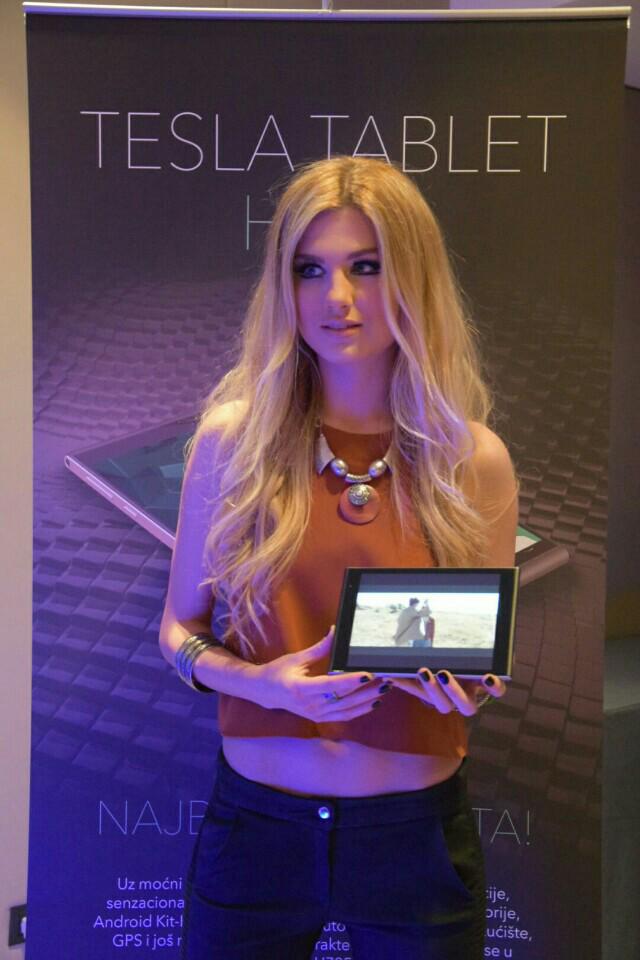 neshasr's tweet photo. Promocija novog spota @nevenabozovic i #Teslatablet (at @CrownePlazaBg in Belgrade) https://t.co/t1Vm1mruSZ http://t.co/oWohTuIcpn