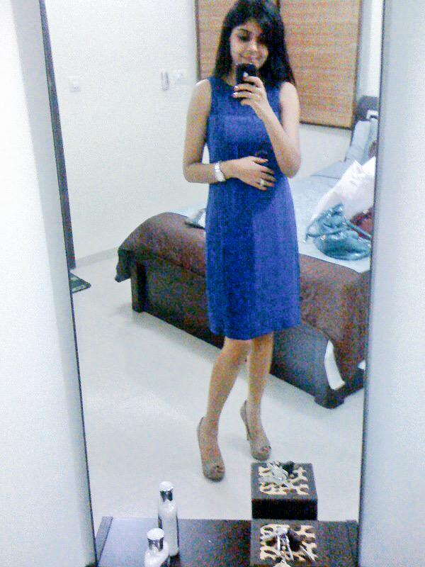 100dayselfie's tweet photo. Day 29: #100dayselfie #tbt #whenitwasn'tcalledselfie #nofrontcamera #2011 @BestOfSelfie @SelfieABC http://t.co/BgvNsvLjtg