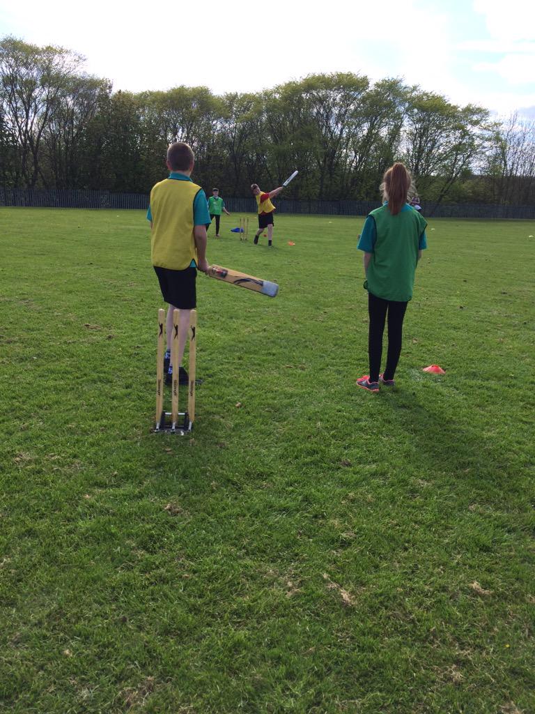 GreenfieldPE's tweet image. A fantastic evening had by all at tonight's year 7 inter-house cricket tournament #topeffort #sameagainnextweek